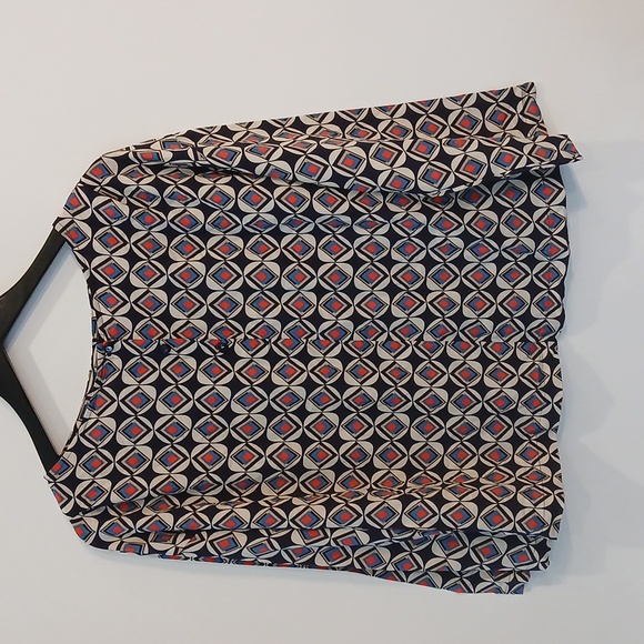 STILE BENETTON Boat Neck Blouse with Buttons on the back size S Geometric Shapes - Picture 2 of 9